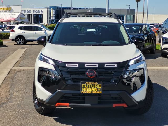 New 2026 Nissan Rogue SV AWD/4WD image 2