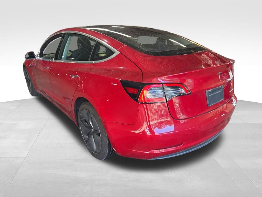 Used 2018 Tesla Model 3 Long Range image 4