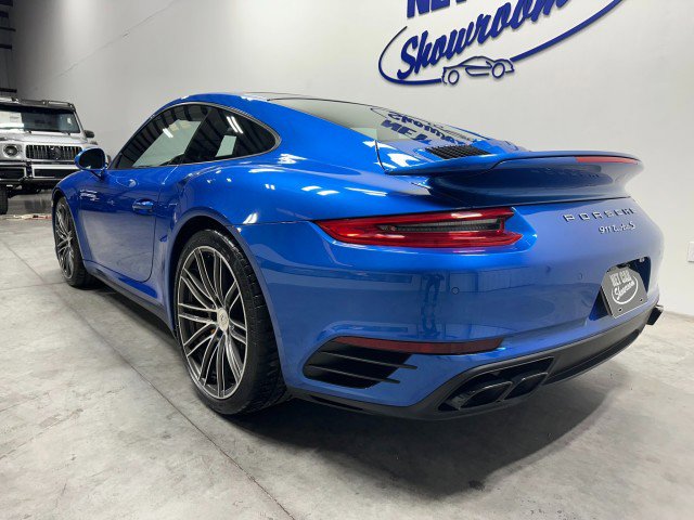Used 2017 Porsche 911 Turbo S image 8