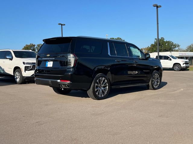 New 2026 Chevrolet Suburban High Country w/ Sun And Tow Package video 4