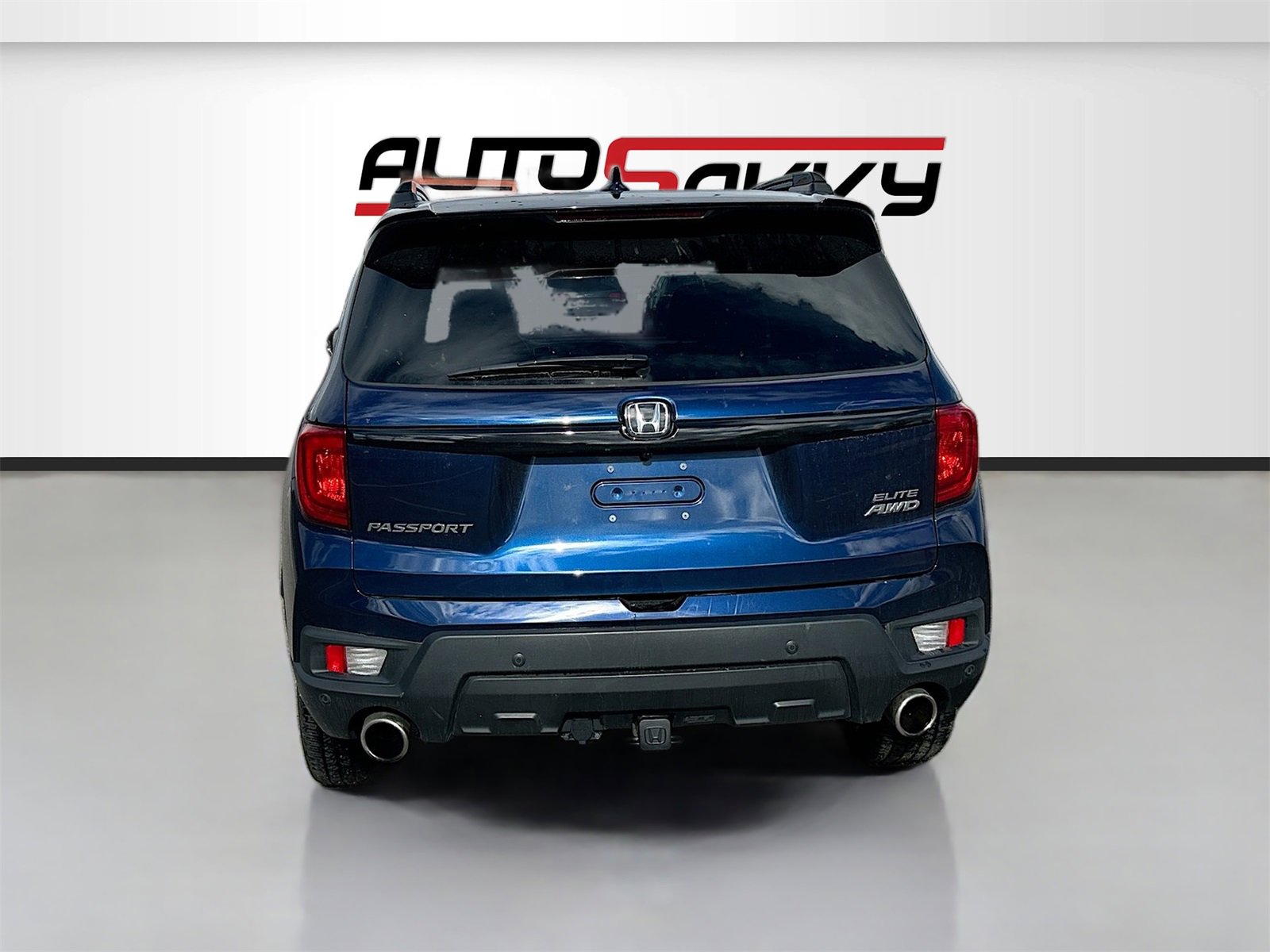 Used 2023 Honda Passport Elite image 6