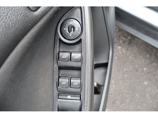 Used 2016 Ford Focus SE w/ Equipment Group 201A FWD image 11