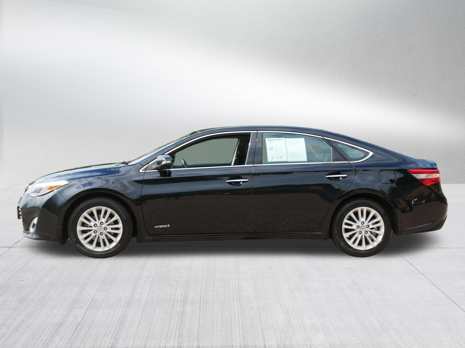 Used 2014 Toyota Avalon XLE Premium FWD image 4