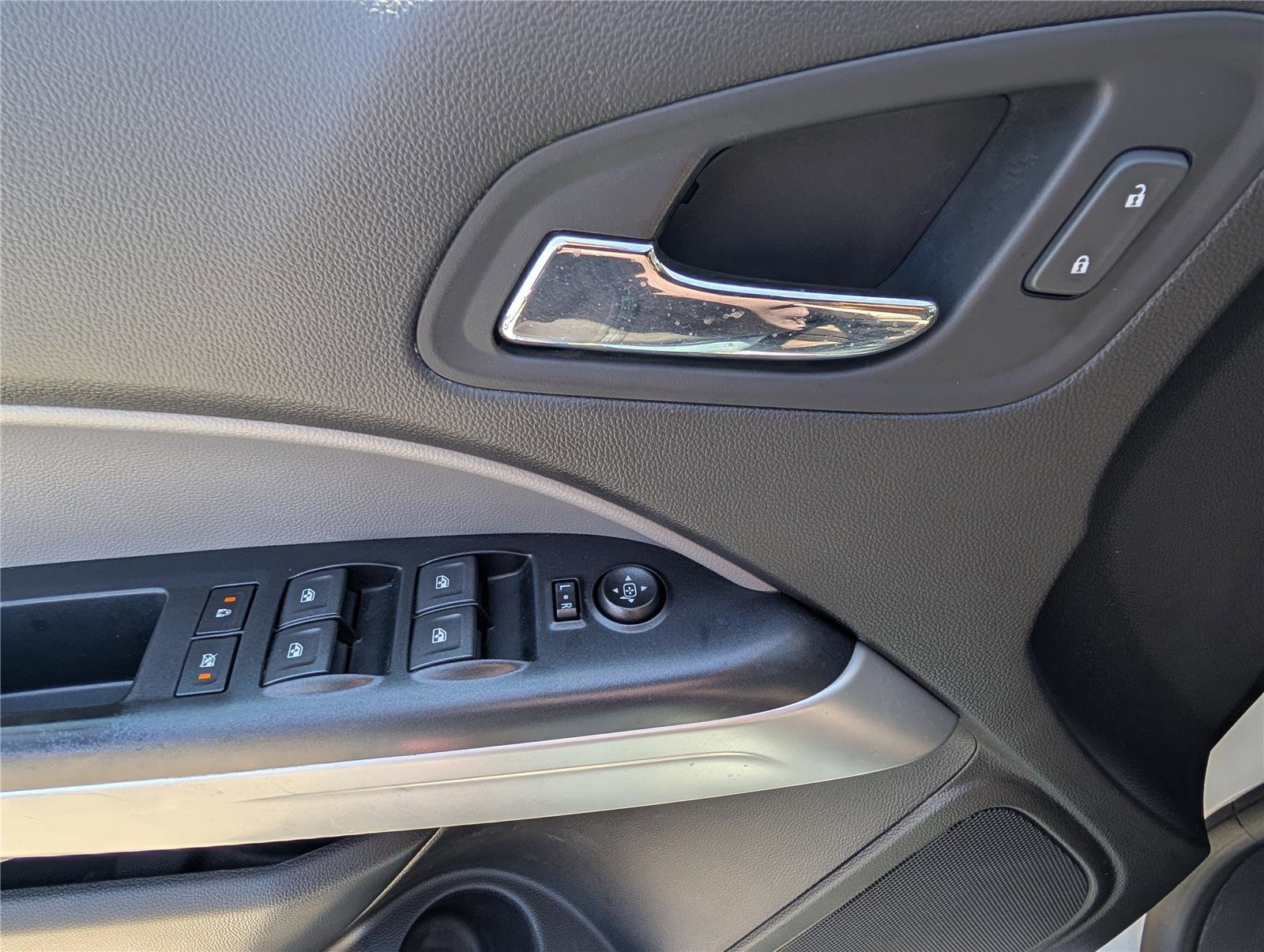 Used 2018 Chevrolet Colorado LT w/ LT Convenience Package AWD/4WD image 18