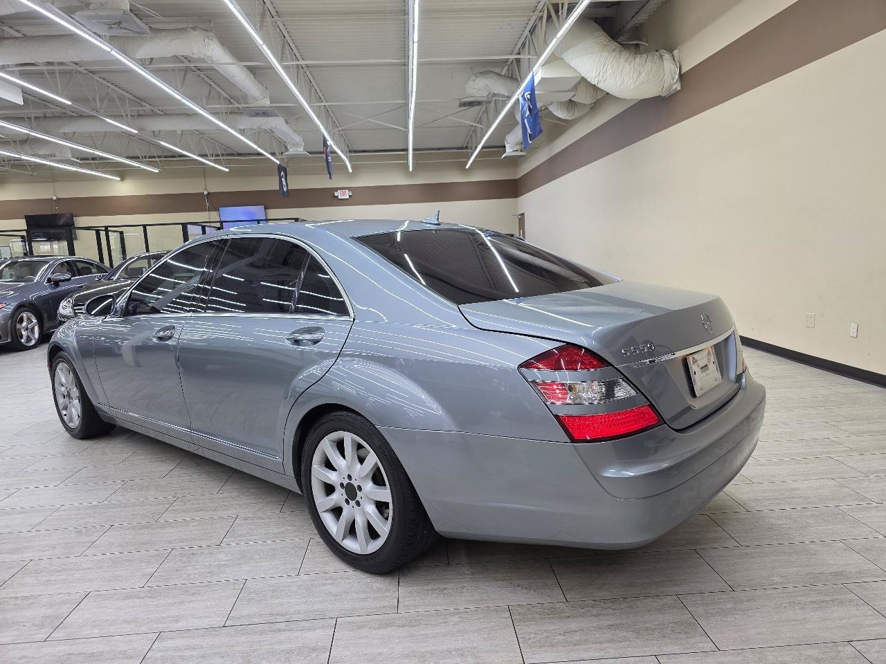 Used 2008 Mercedes-Benz S 550 image 8