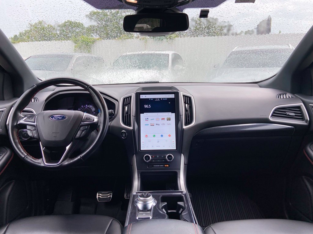 Used 2022 Ford Edge ST-Line w/ Class II Trailer Tow Package AWD/4WD image 27