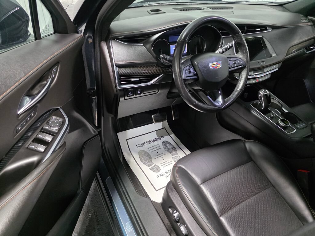 Used 2019 Cadillac XT4 Sport AWD/4WD image 6