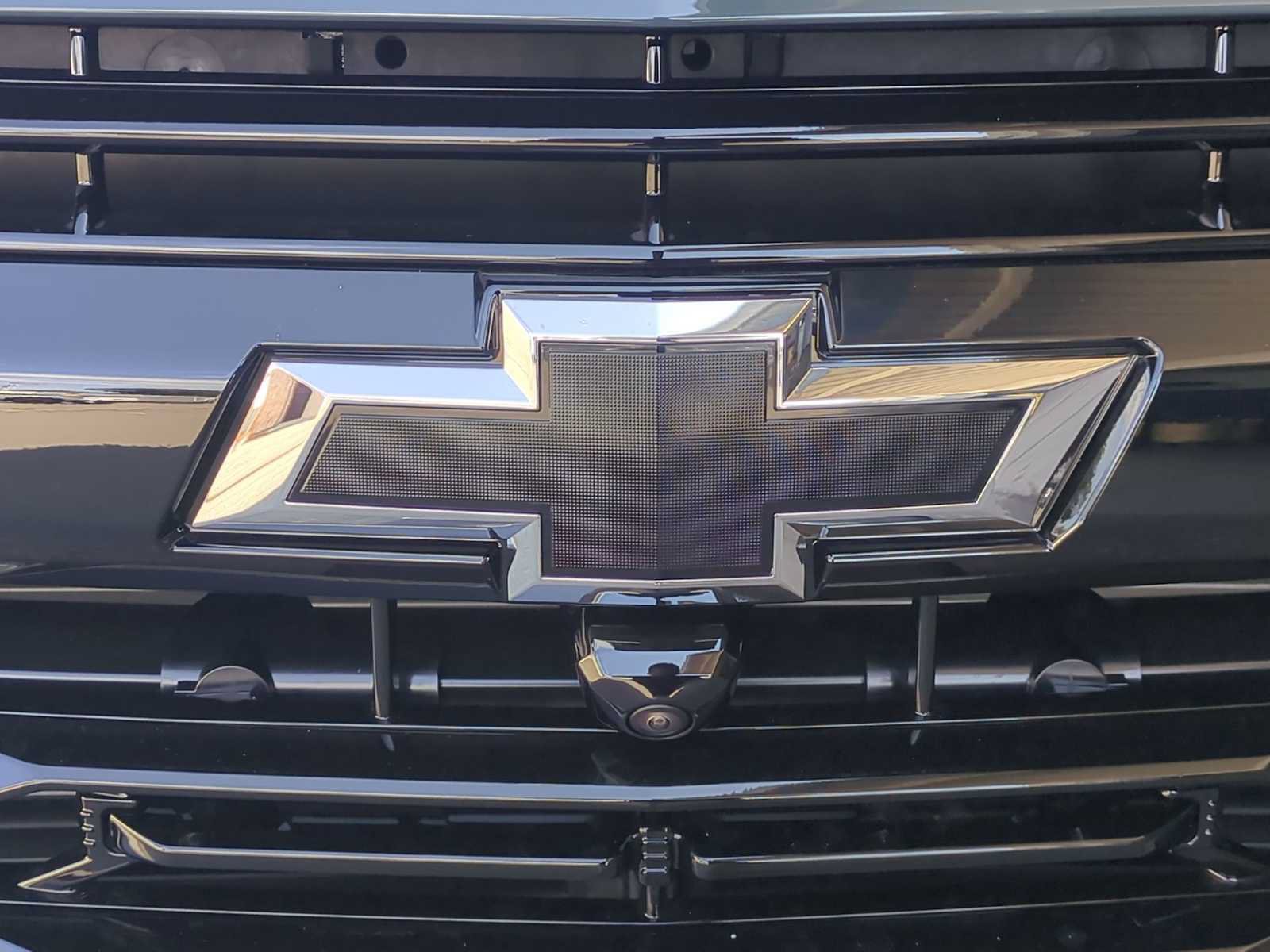 New 2026 Chevrolet Suburban RST w/ Comfort Package AWD/4WD image 8