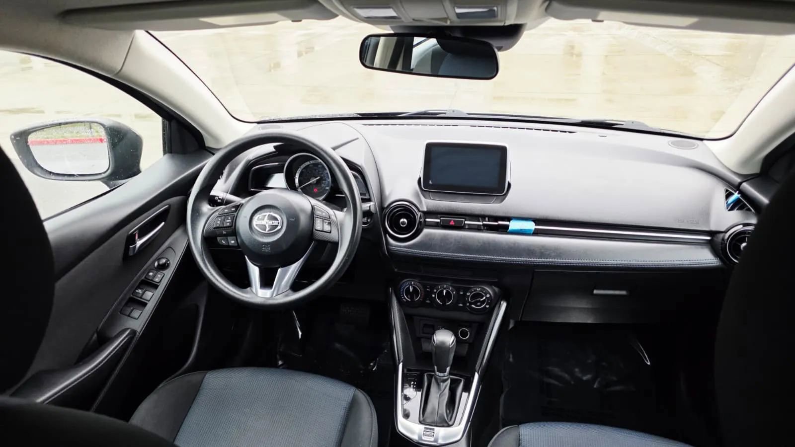 Used 2016 Scion iA image 13