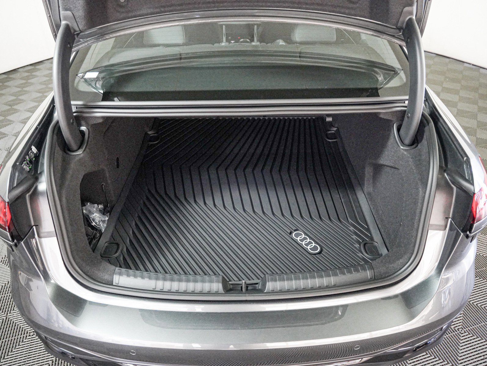 New 2026 Audi A6 Premium Plus AWD/4WD image 8
