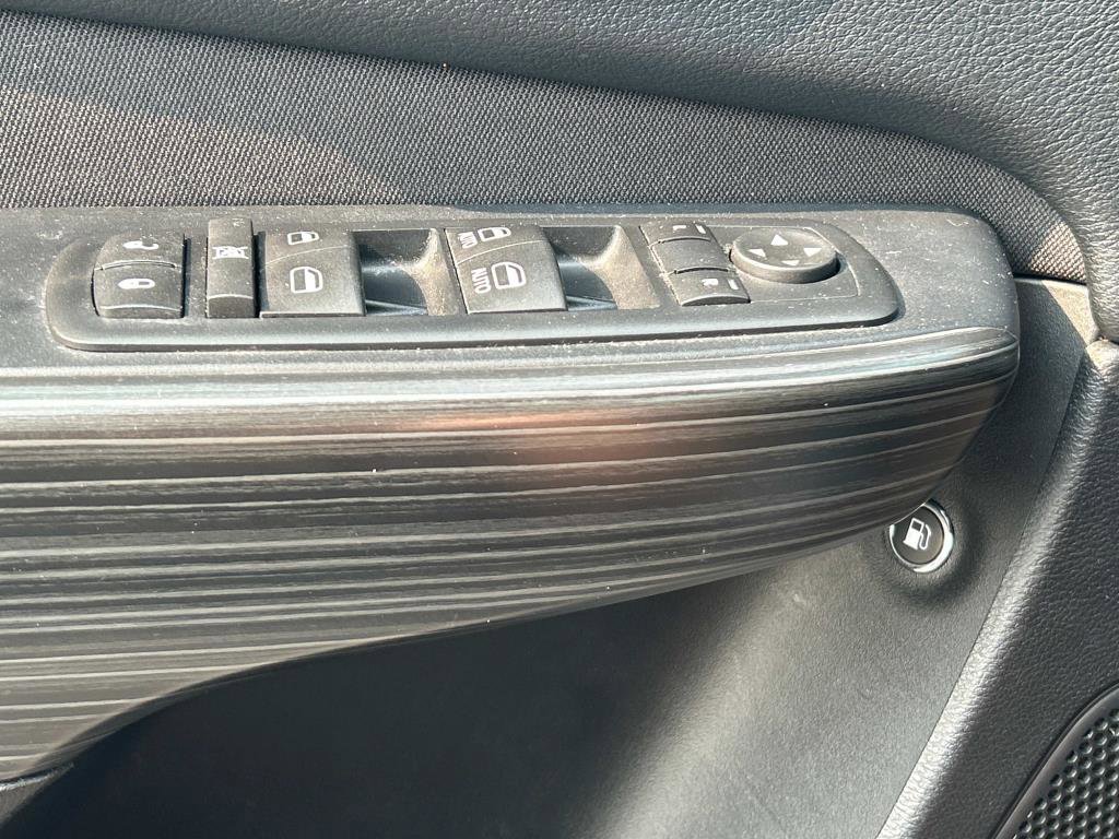 Used 2016 Jeep Cherokee Latitude image 17