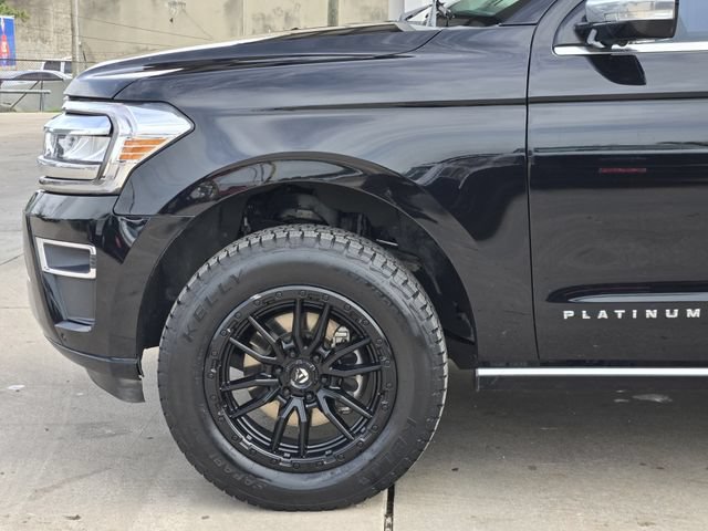 Used 2022 Ford Expedition Platinum AWD/4WD image 11