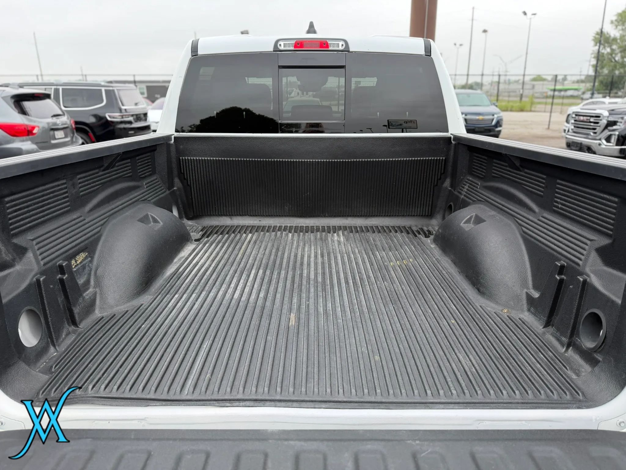 Used 2024 RAM 1500 Laramie AWD/4WD image 38