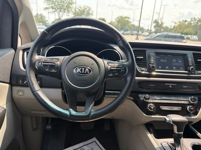 Used 2021 Kia Sedona EX FWD image 25