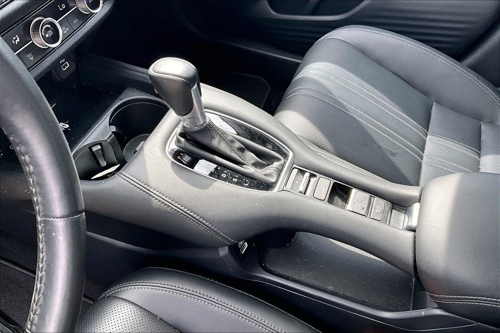 Used 2023 Honda HR-V EX-L image 16