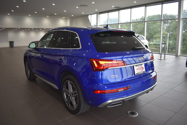 Used 2024 Audi Q5 e Premium Plus w/ Premium Plus Package AWD/4WD image 5