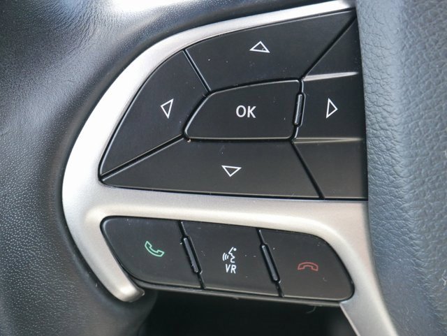 Used 2022 Jeep Grand Cherokee Laredo X image 27