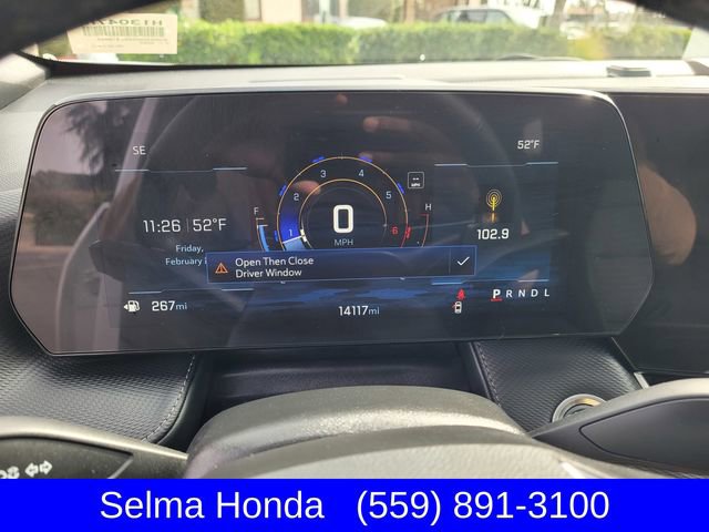 Used 2025 Chevrolet Equinox LT image 23