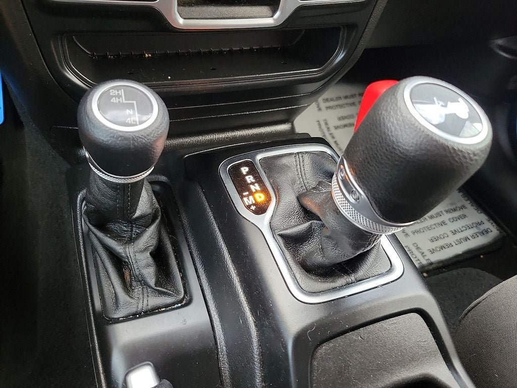 Used 2023 Jeep Wrangler Sport AWD/4WD image 16
