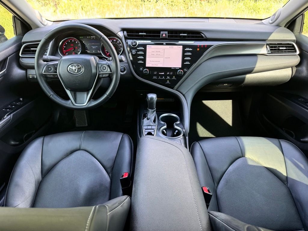 Used 2020 Toyota Camry XSE FWD image 25