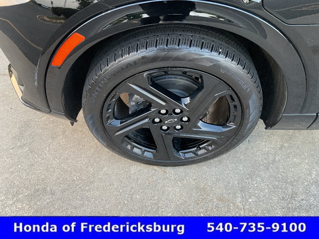 Used 2025 Chevrolet Equinox EV RS AWD/4WD image 10