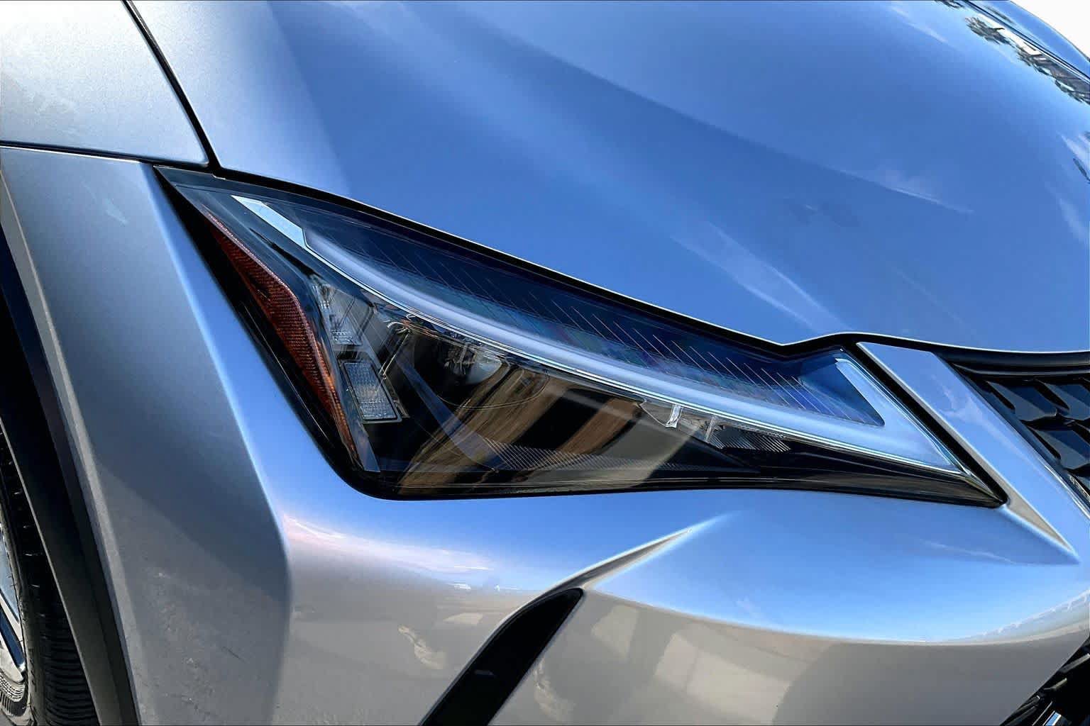 Used 2026 Lexus UX 300h FWD w/ Accessory Package (Z2) image 26