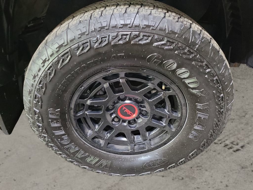 Used 2023 Toyota Tacoma TRD Pro AWD/4WD image 11