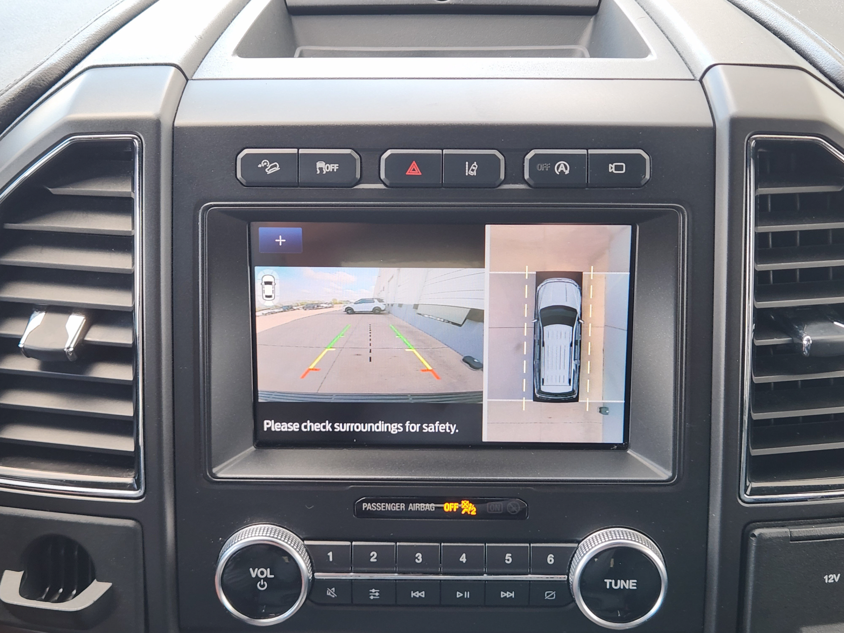 Used 2020 Ford Expedition Max Limited w/ Equipment Group 302A AWD/4WD image 13