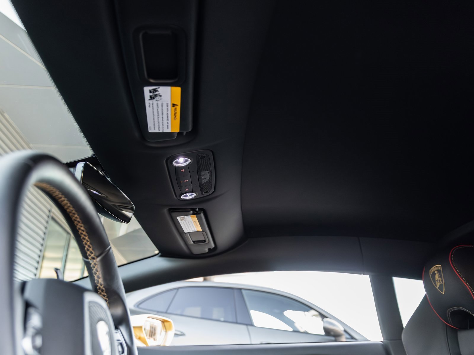 Used 2020 Lamborghini Huracan EVO image 30