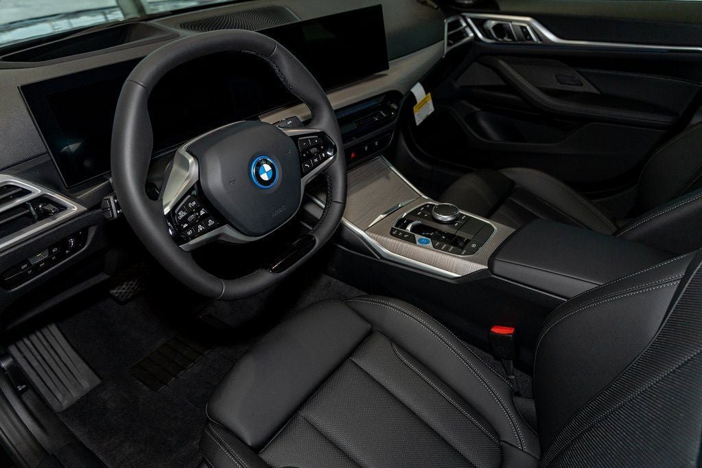 New 2026 BMW i4 xDrive40i w/ Premium Package AWD/4WD image 15
