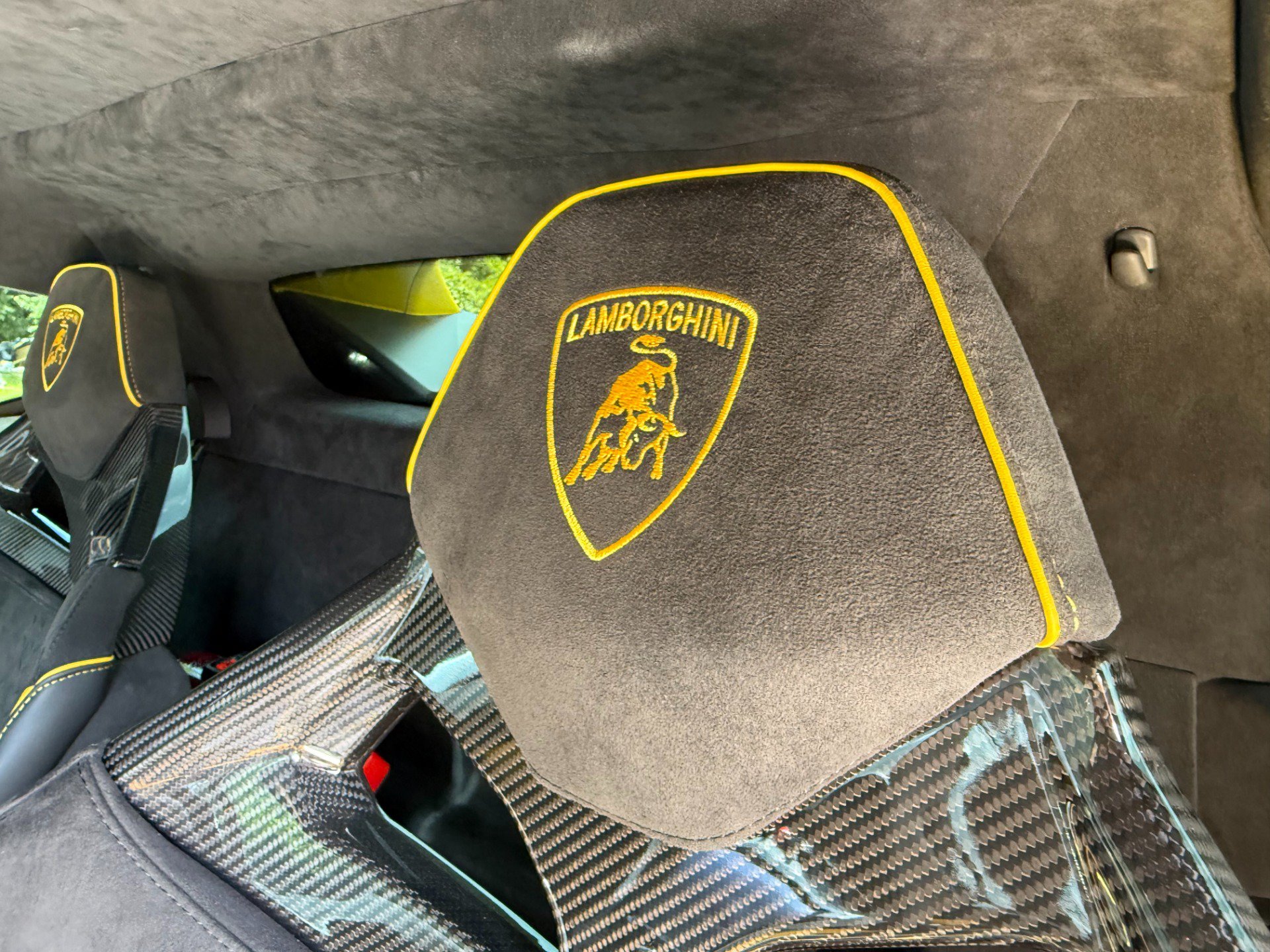 Used 2024 Lamborghini Huracan Tecnica RWD image 17