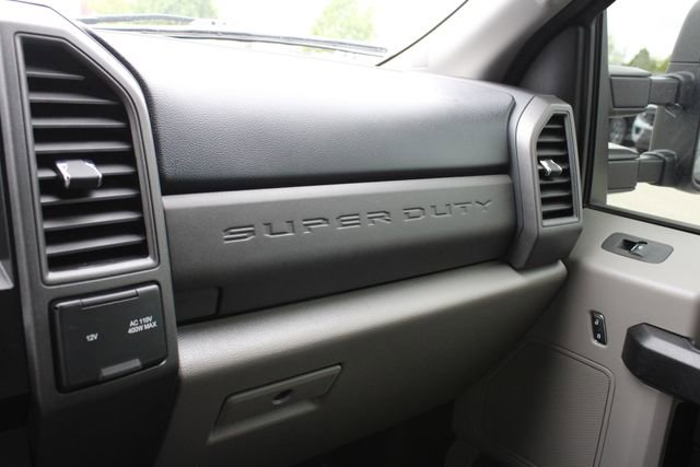 Used 2021 Ford F250 XL w/ STX Appearance Package AWD/4WD image 16