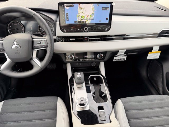New 2026 Mitsubishi Outlander SE FWD image 20