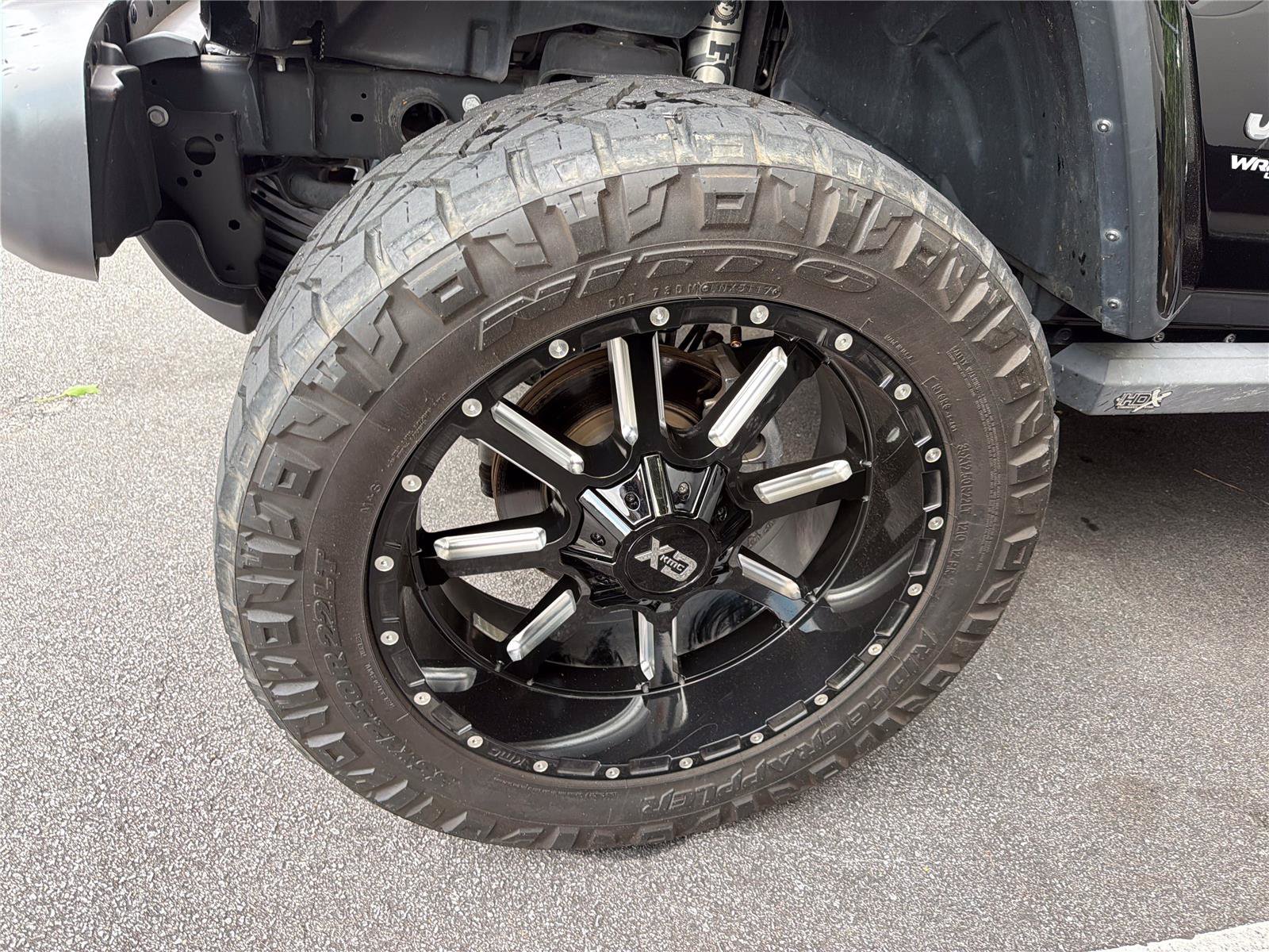 Used 2018 Jeep Wrangler Unlimited Sahara AWD/4WD image 7