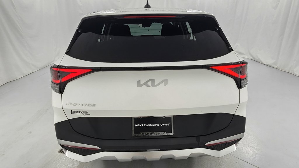 Used 2023 Kia Sportage LX FWD image 4