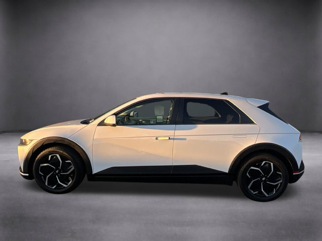 Certified 2024 Hyundai Ioniq 5 SE RWD image 6