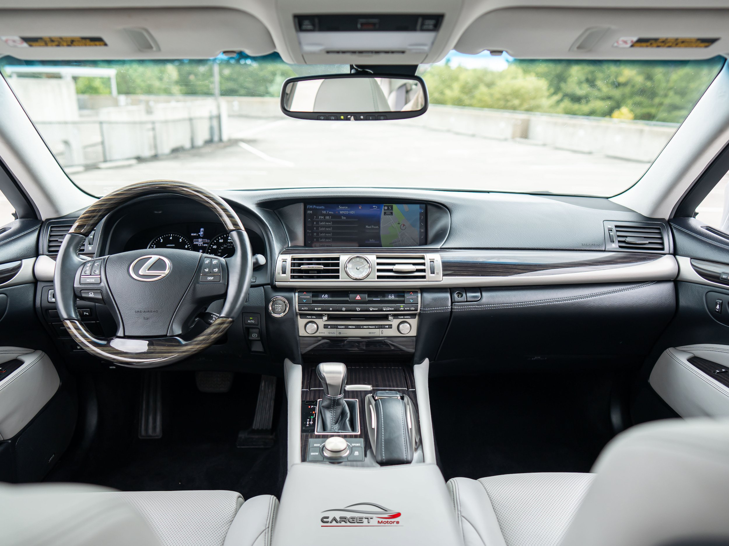 Used 2016 Lexus LS 460 AWD w/ Comfort Package image 14