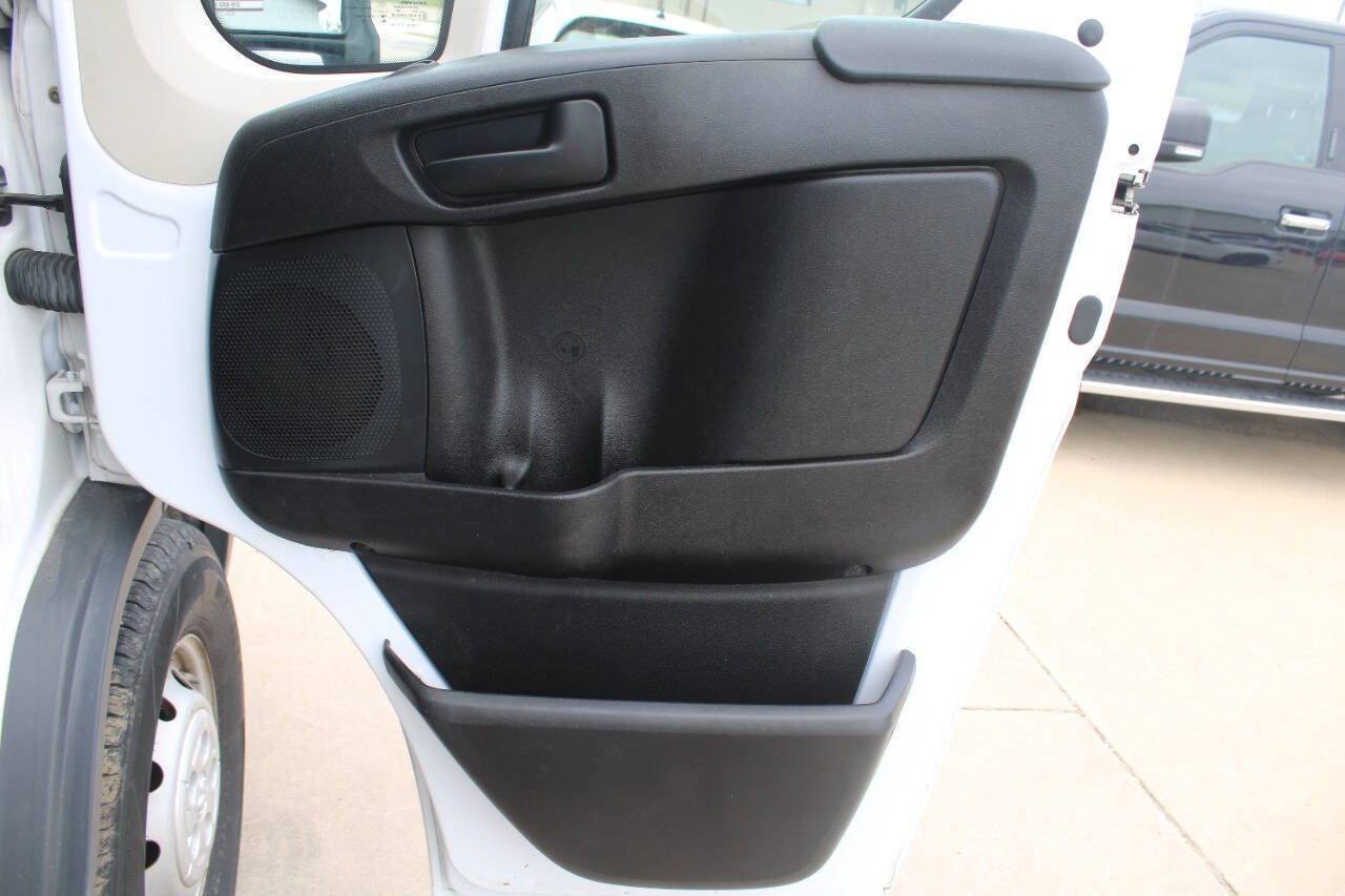 Used 2018 RAM ProMaster 2500 FWD image 7