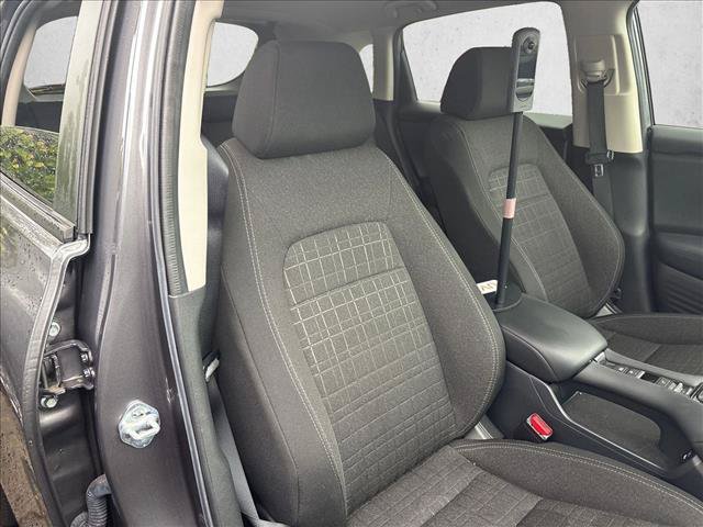 Used 2025 Honda HR-V LX image 18