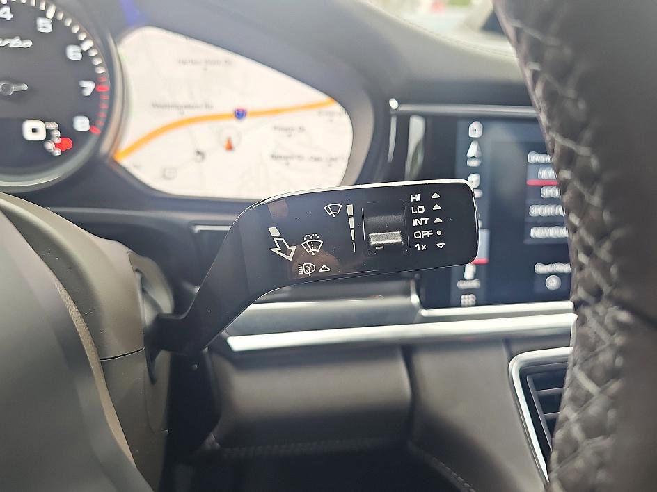 Used 2020 Porsche Panamera Turbo w/ Sport Package image 24