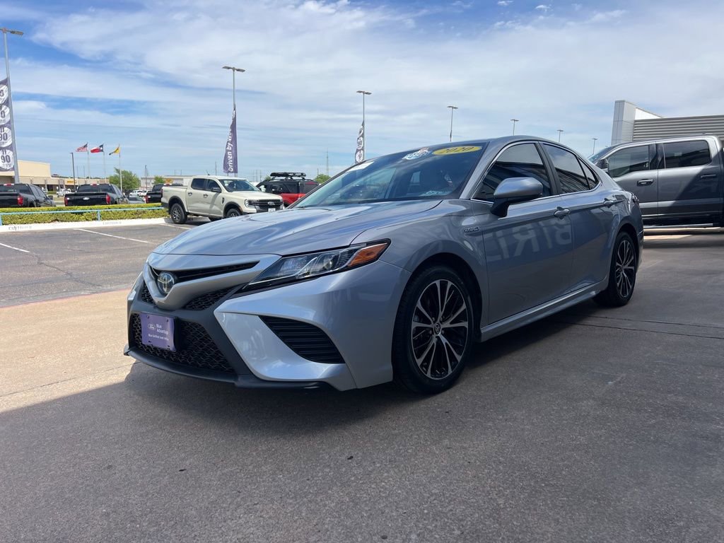 Used 2020 Toyota Camry SE image 5