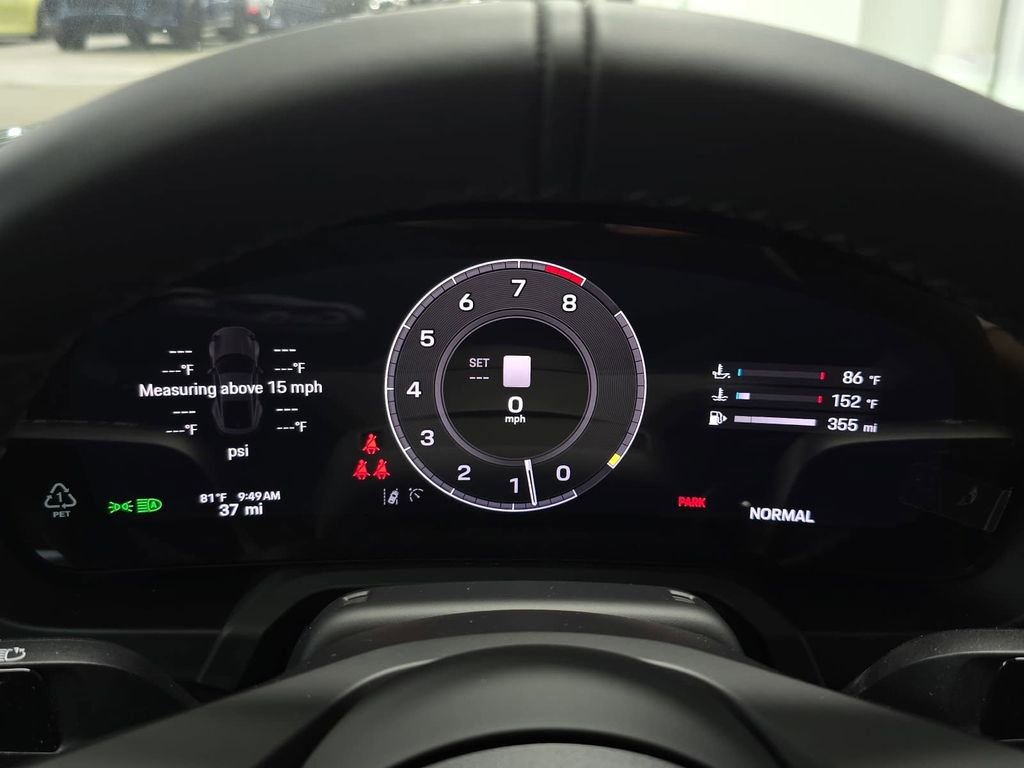 New 2026 Porsche 911 Carrera T RWD image 14
