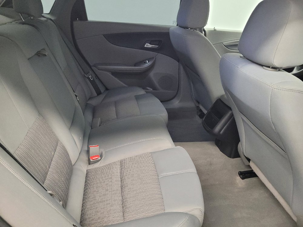 Used 2017 Chevrolet Impala LS FWD image 19