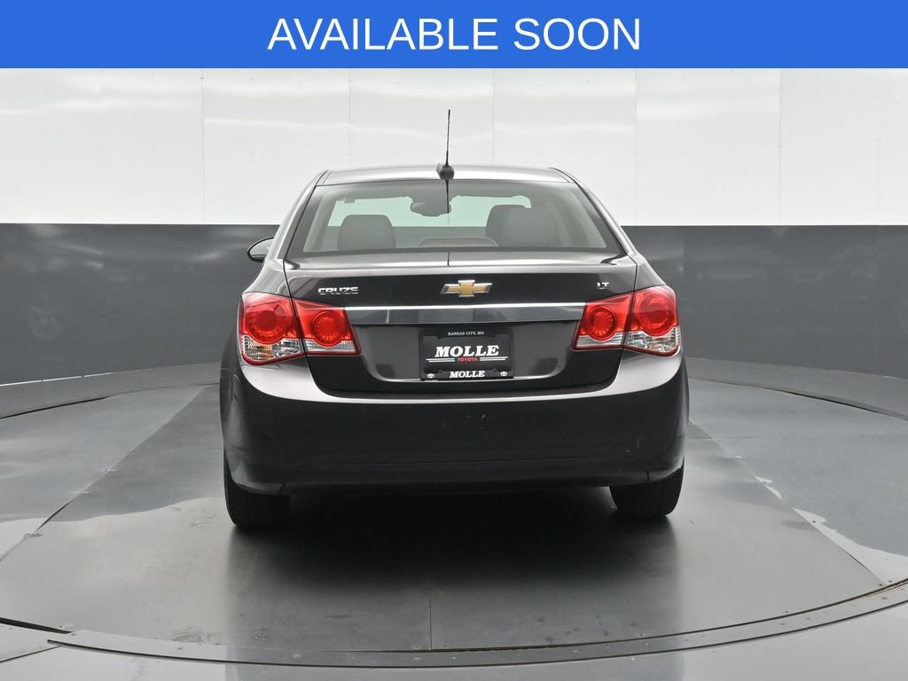Used 2016 Chevrolet Cruze LT FWD image 6