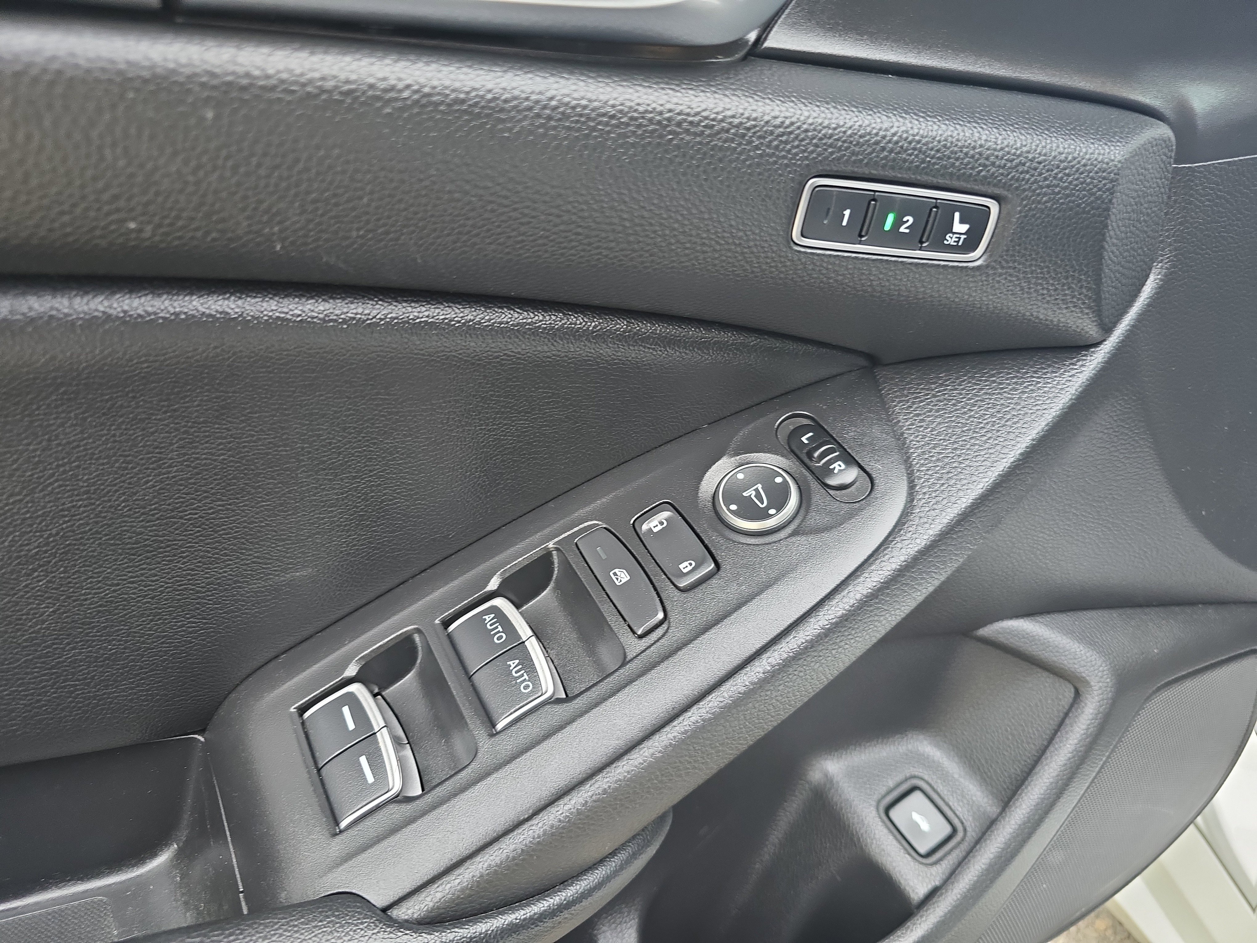 Used 2021 Honda Accord Touring image 18