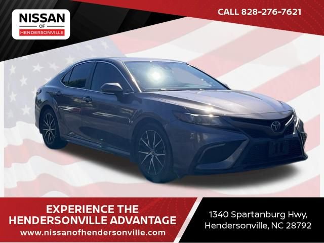 Used 2022 Toyota Camry SE