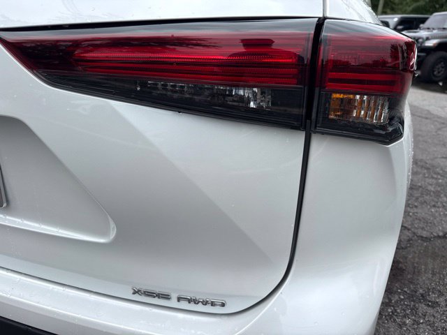 Used 2024 Toyota Highlander XSE AWD/4WD image 37