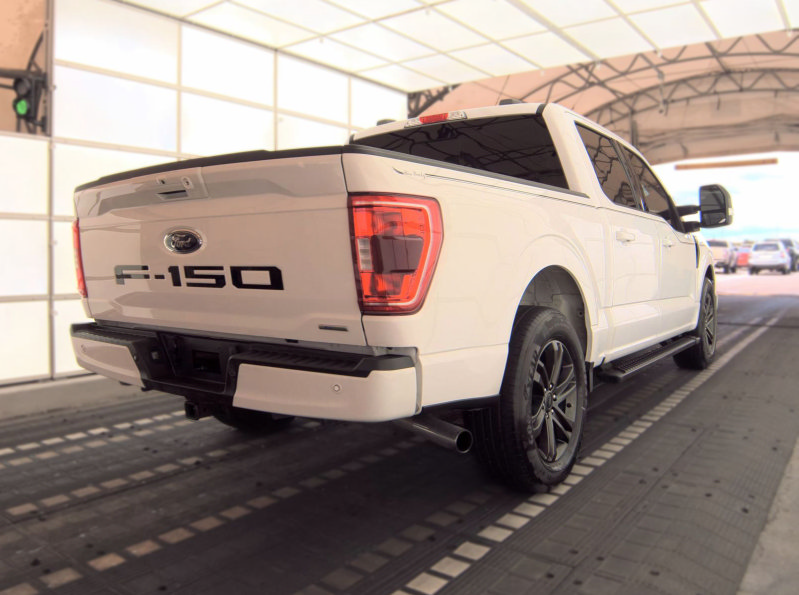 Used 2022 Ford F150 XLT w/ Equipment Group 302A High RWD image 3