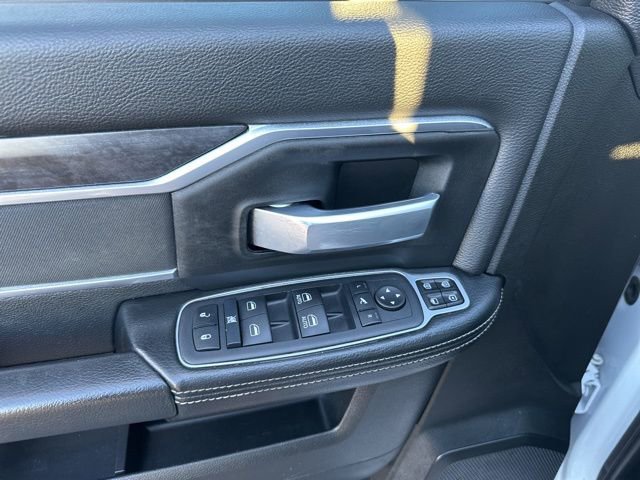 Used 2024 RAM 3500 Big Horn image 10