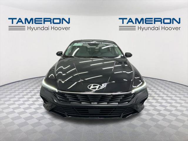 New 2026 Hyundai Elantra Limited image 8